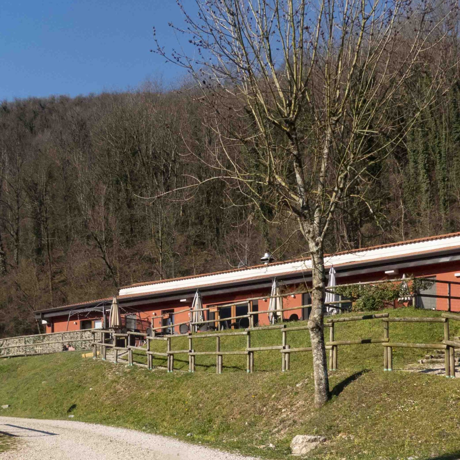 monte-del-re-facciata